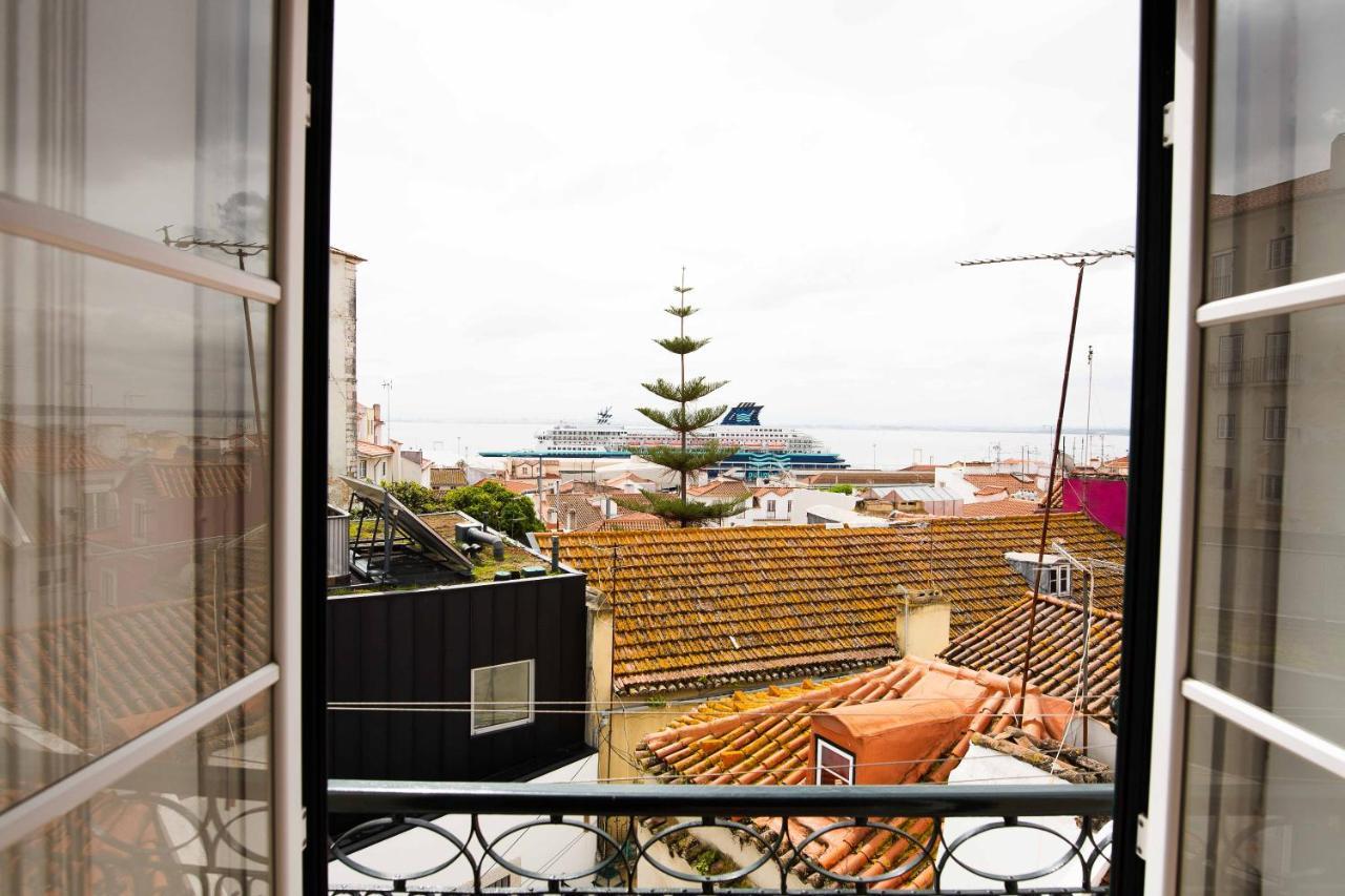 Amazing River View In Historical Apartamento *